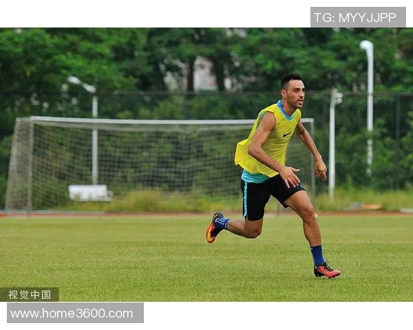 南京羽毛球队在选拔赛中以58分稳居积分榜首位展现强劲实力